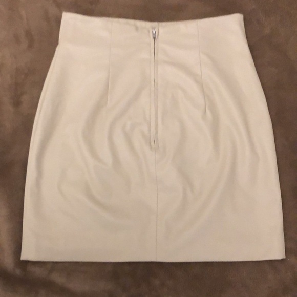 H&M skirt - Picture 2 of 8